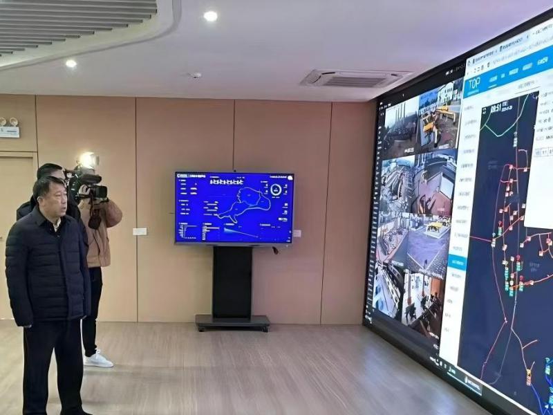 市長張君毅一行看望慰問燃氣工作人員